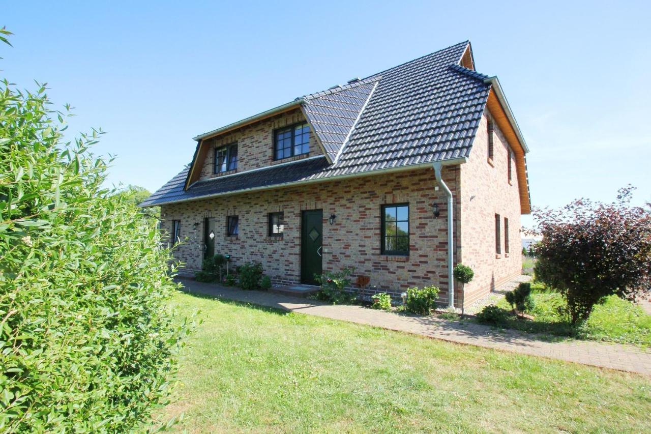Ostseehaus Odin Doppelhaushaelfte Wiek auf Ruegen Exterior photo