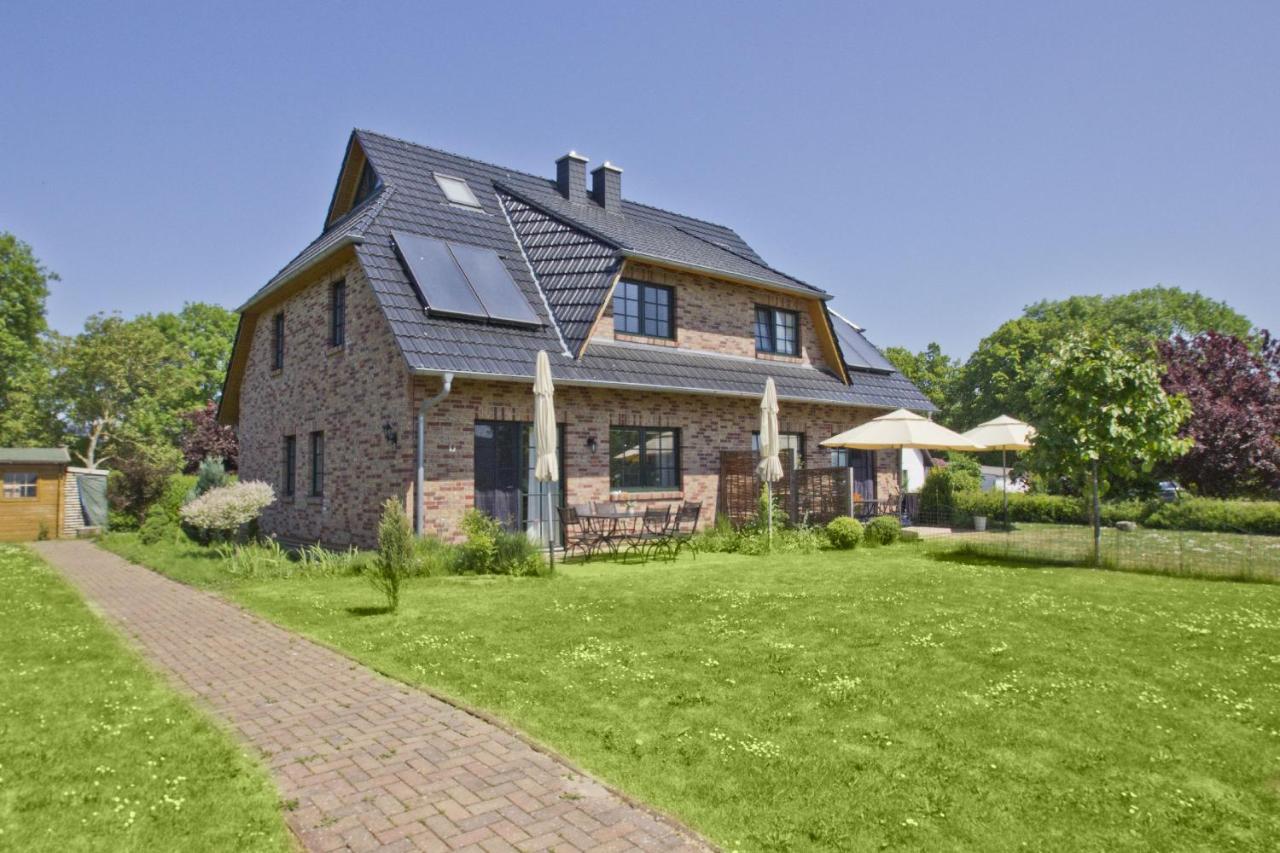 Ostseehaus Odin Doppelhaushaelfte Wiek auf Ruegen Exterior photo